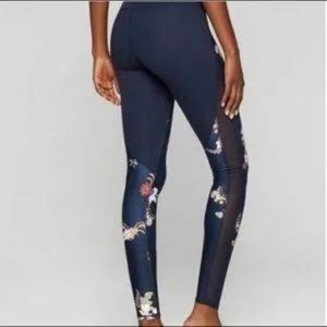 Athleta Navy Floral Chaturanga Legging Mesh Insert Small